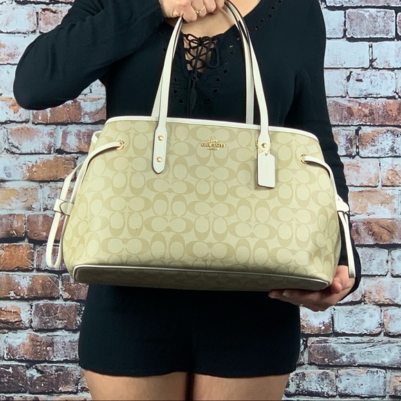 NWT coach PVC drawstring carryall light khaki - Picture 3 of 8